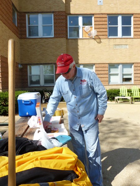 VA Garden April 2013 066